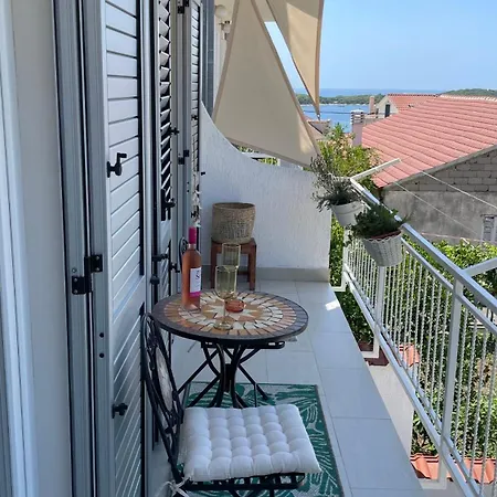 Apartman Yukka Comfor Center Hvar With Parking *